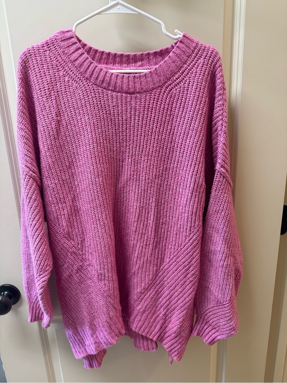 American Eagle Outfitters Bubblegum Pink Chunky Crewneck Sweater